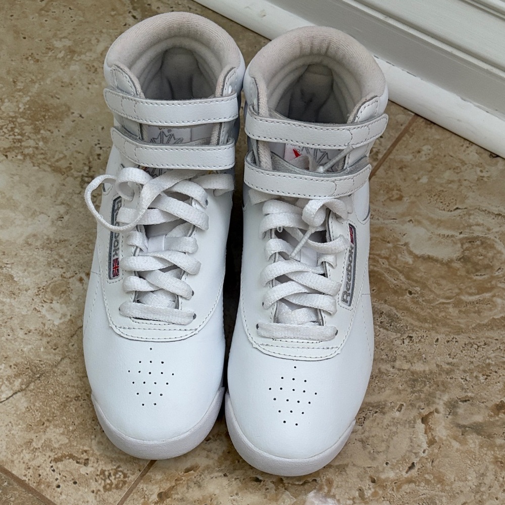 Reebok White High-Top Athletic Shoes